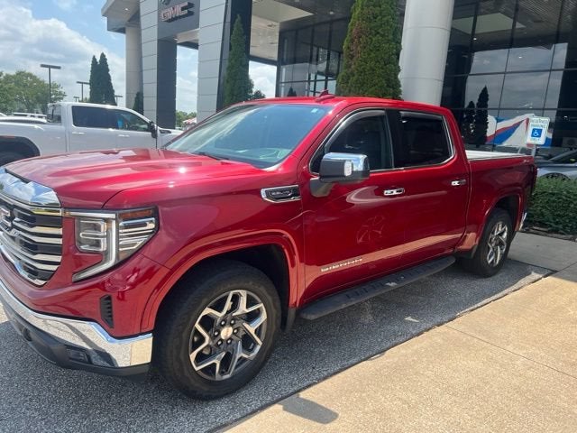2024 GMC Sierra 1500 SLT
