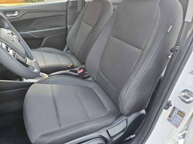 2020 Hyundai Accent SE