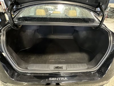 2022 Nissan Sentra SV Xtronic CVT