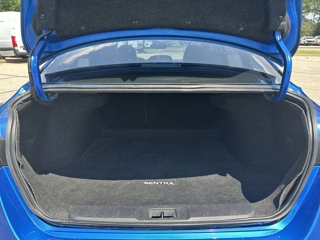 2021 Nissan Sentra SR Xtronic CVT