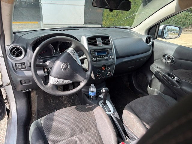 2016 Nissan Versa 1.6 SV