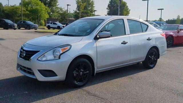 2019 Nissan Versa Sedan S Plus