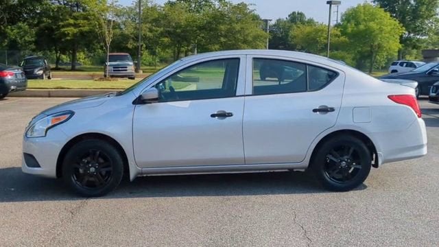 2019 Nissan Versa Sedan S Plus