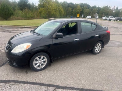 2013 Nissan Versa 1.6 SL