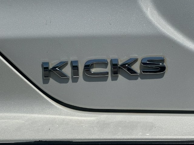 2022 Nissan Kicks SR Xtronic CVT