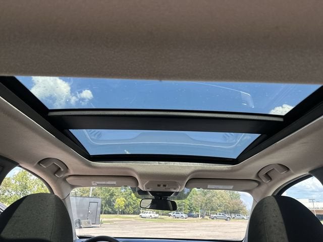 2025 Nissan Kicks SV Intelligent AWD