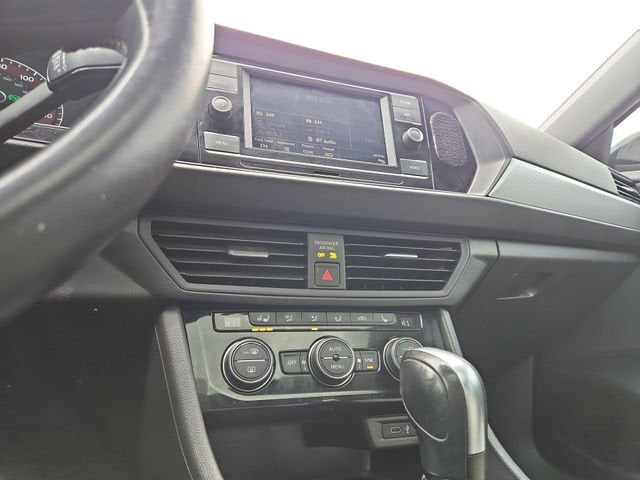 2020 Volkswagen Jetta 1.4T R-Line