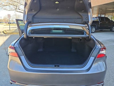 2022 Toyota Camry SE AWD