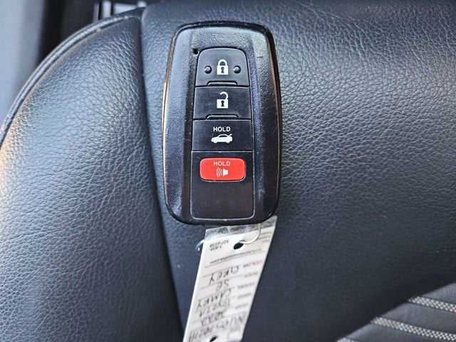 2022 Toyota Camry SE AWD