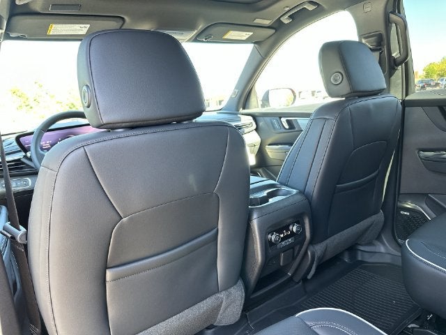 2027 Buick Enclave Preferred - Photo 19
