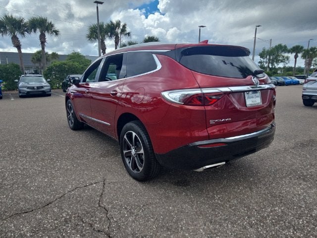 2022 Buick Enclave Essence
