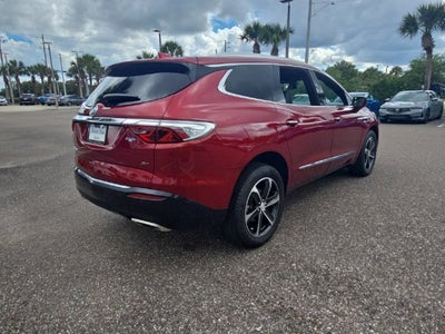 2022 Buick Enclave Essence