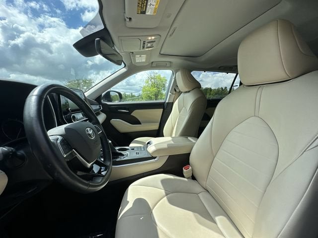 2021 Toyota Highlander XLE