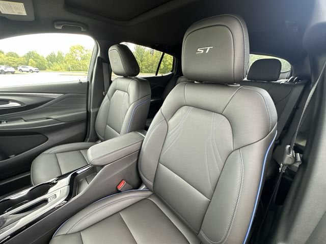 2026 Buick Envista Sport Touring - Photo 10