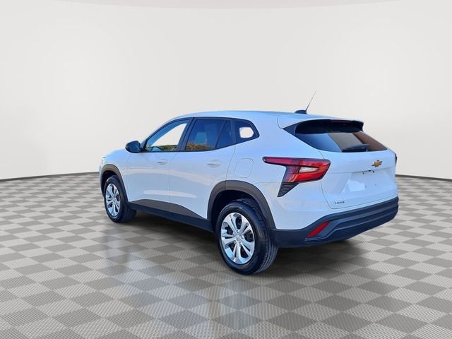 2025 Chevrolet Trax LS