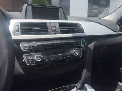 2016 BMW 320i 320i