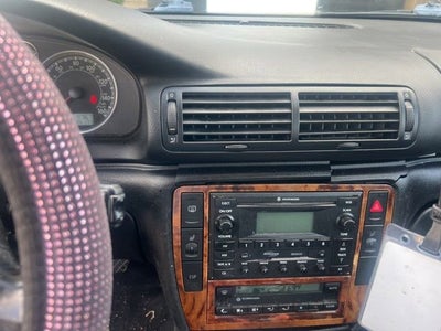 2004 Volkswagen Passat Sedan GLX