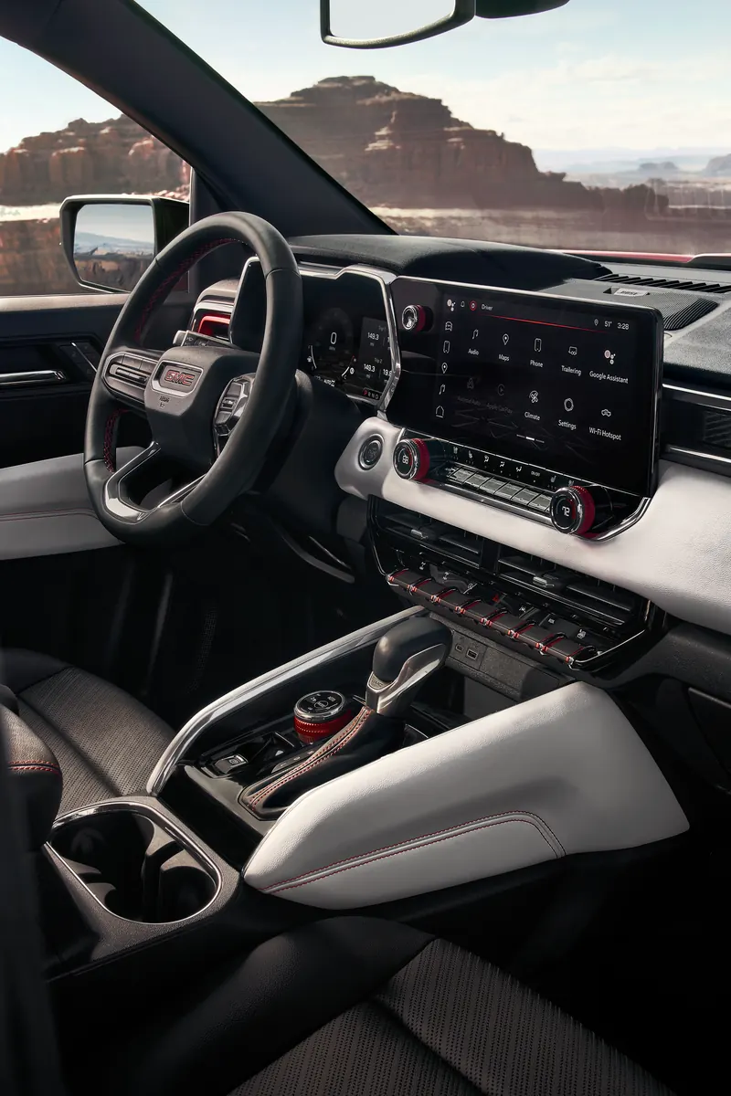 2026 GMC Canyon infotainment system at Sunrise Buick GMC at Collierville in COLLIERVILLE TN